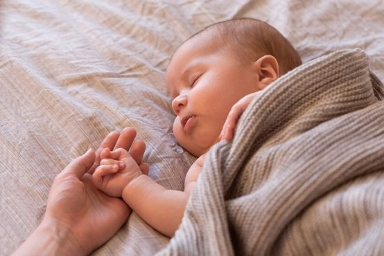 Spánek kojenců a batolat: spací návyky